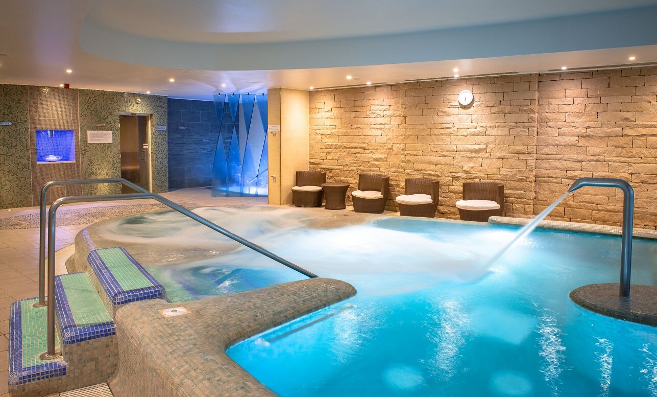 Hydrotherapy pool