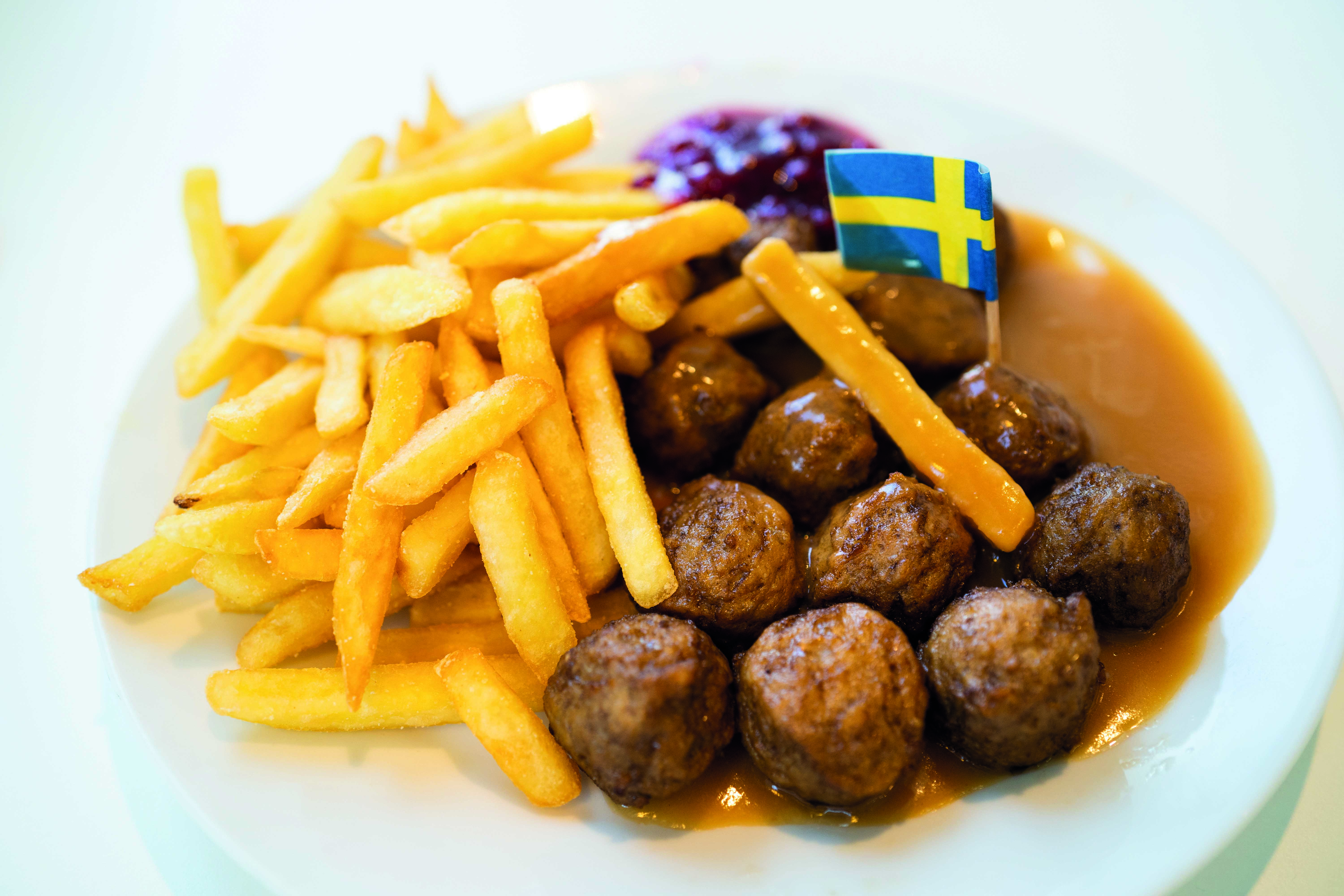 Sweedish meatballs shutterstock_1484330081.jpg