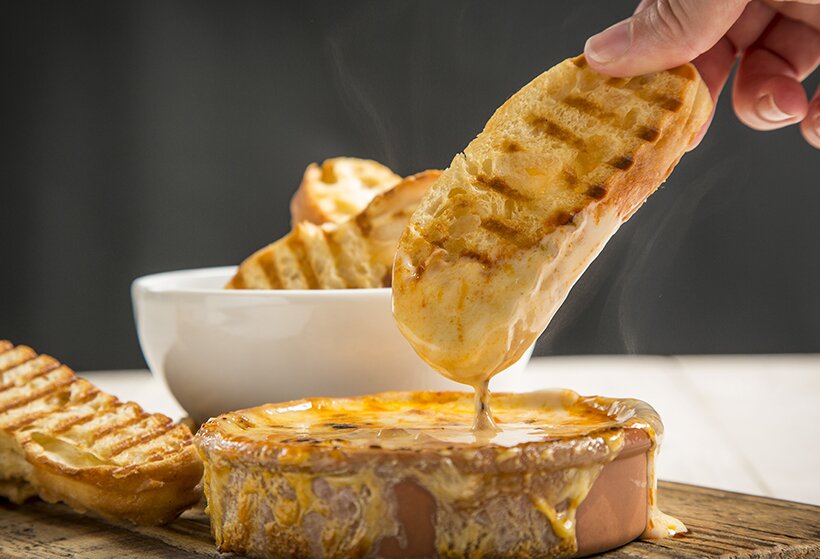 Macphie Fondue made with bechamel with butter